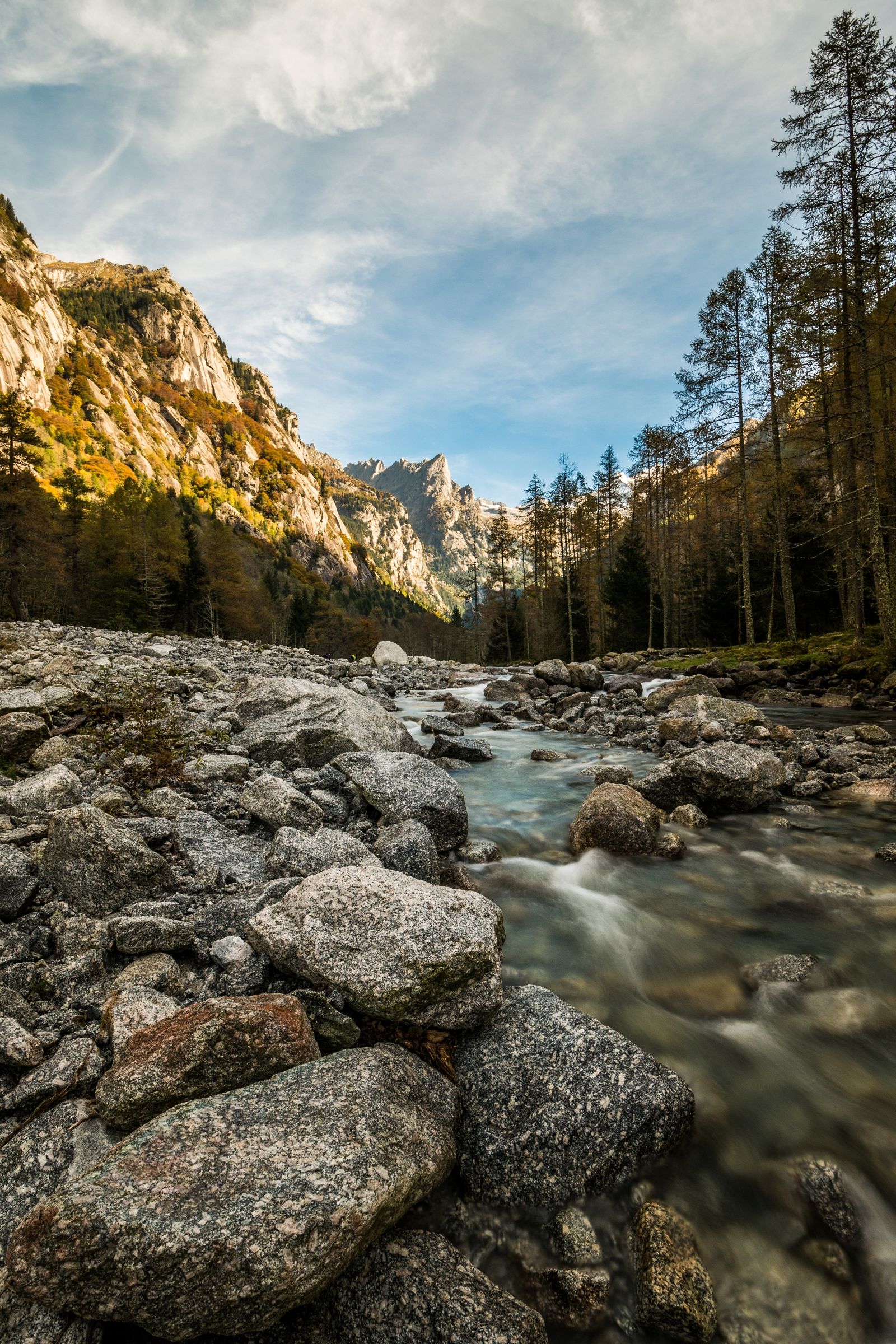 Autumn in Val di Mello