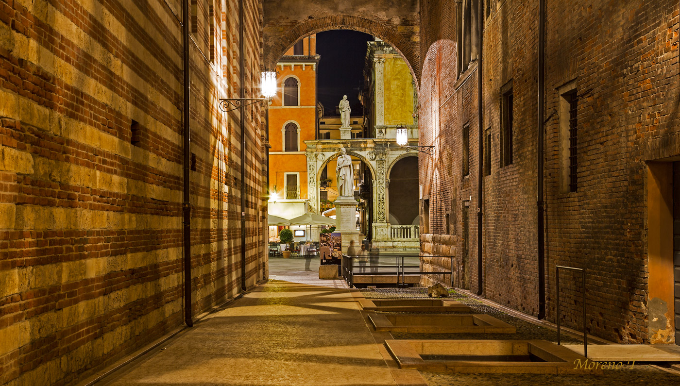 Verona, Piazza dei Signori (end)