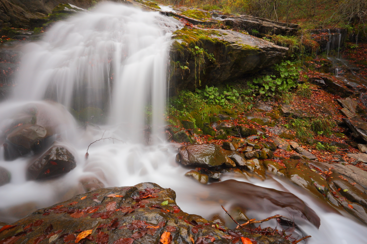 colors of 'Apennines