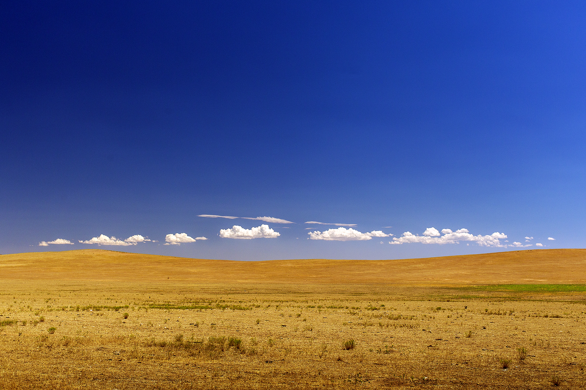 Nuvole a bordo campo