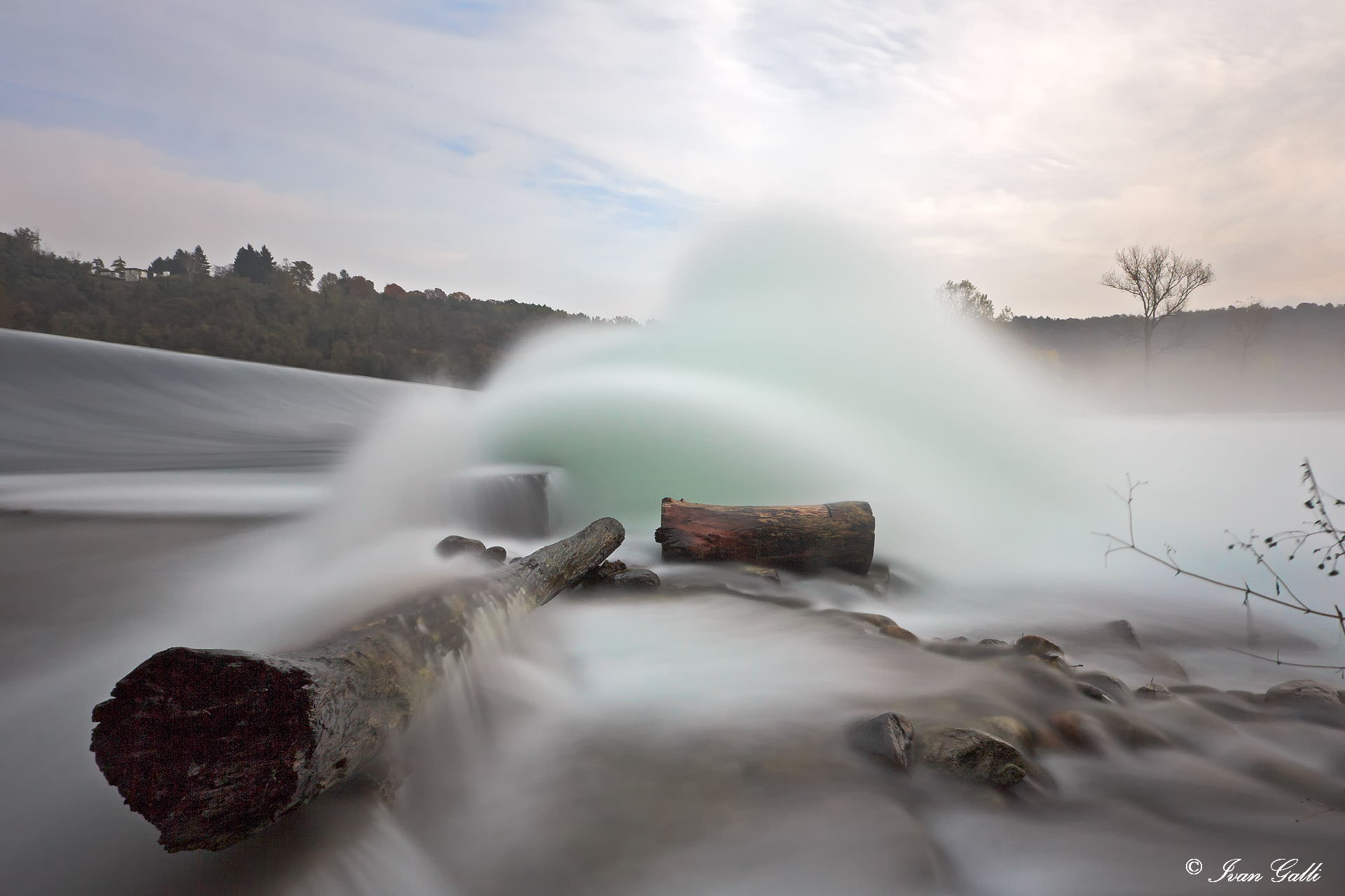 The dam Panperduto the Ticino River.
