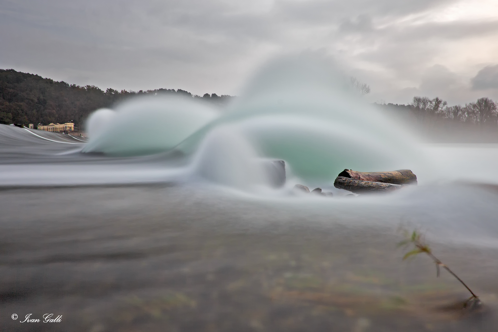 The dam on the river Ticino Panperduto