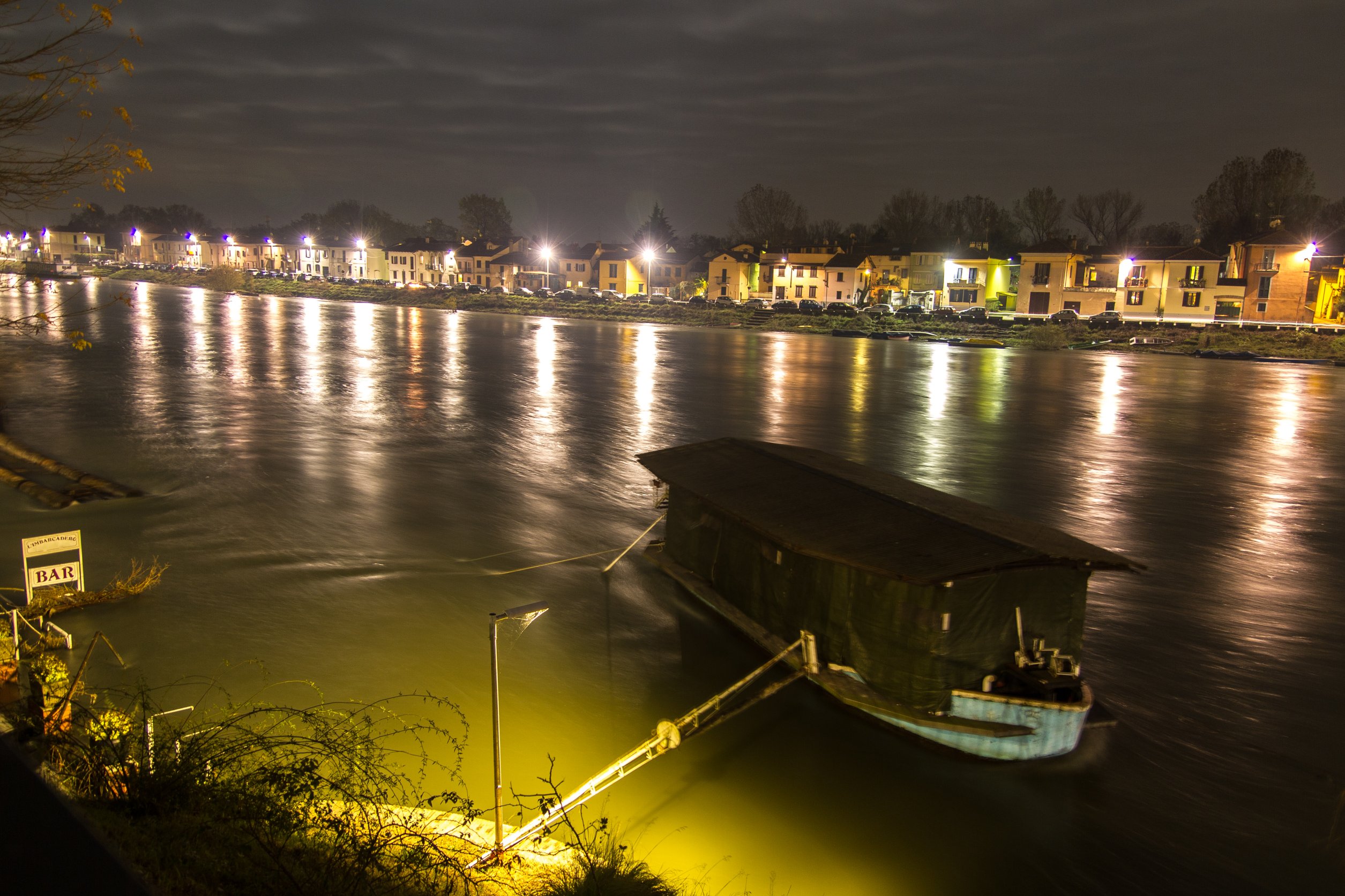 Borgo Ticino Pavia Night