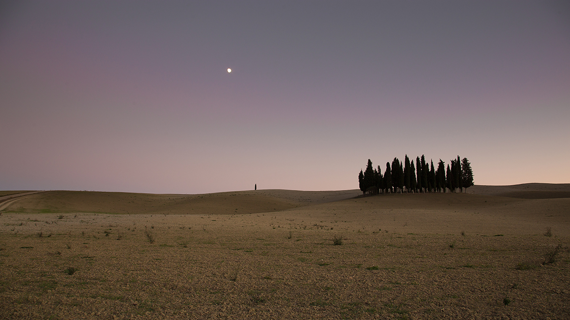 val d'orcia al tramonto
