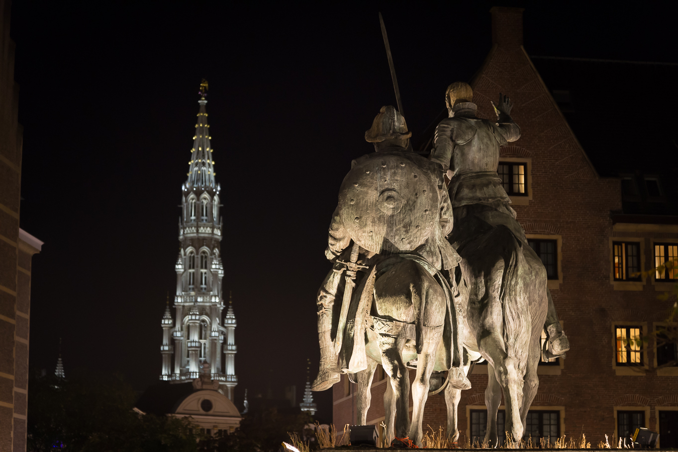 Don Quixote and Sancho Panza arriving at Grand Plac