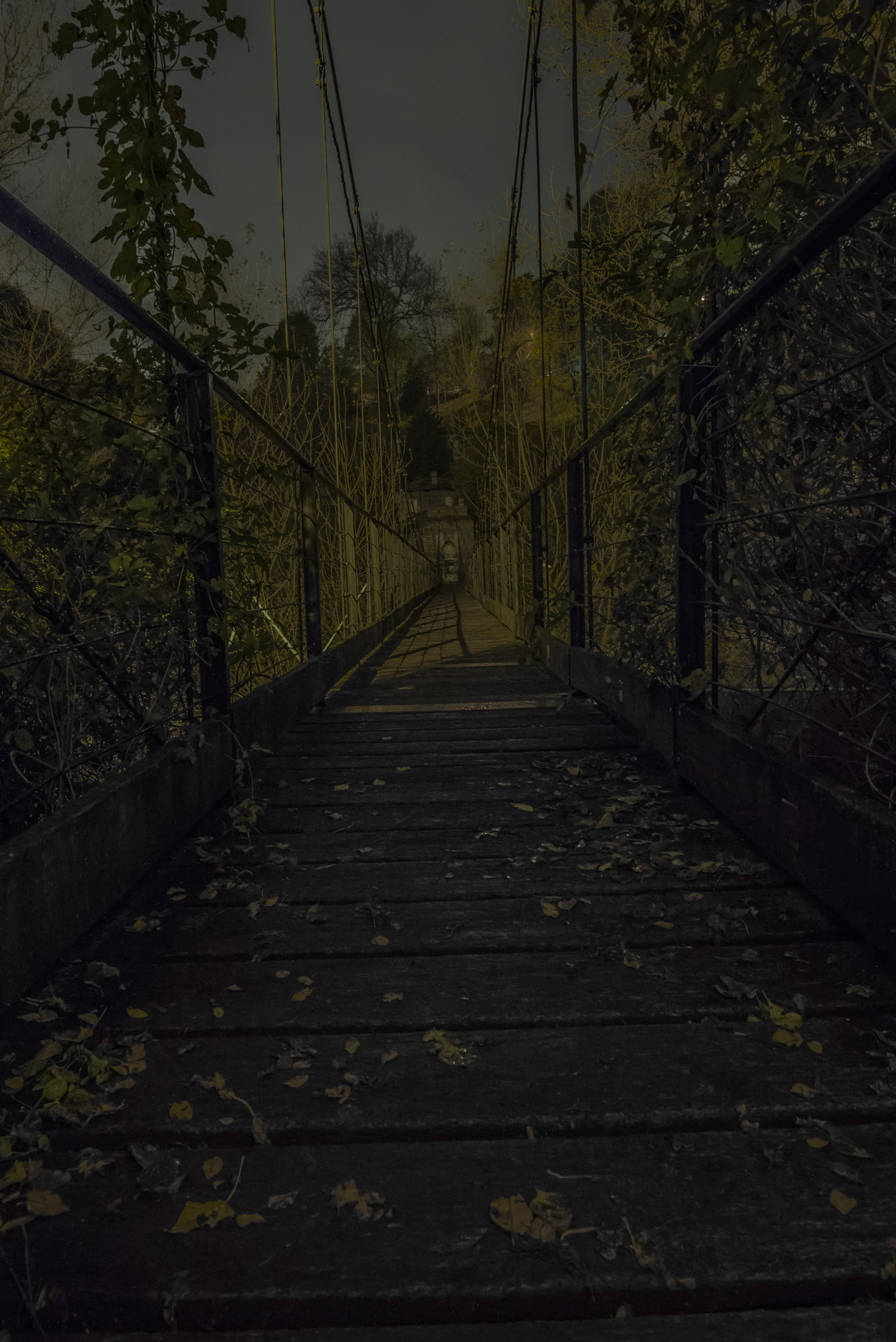 Non Attraversate Quel Ponte..