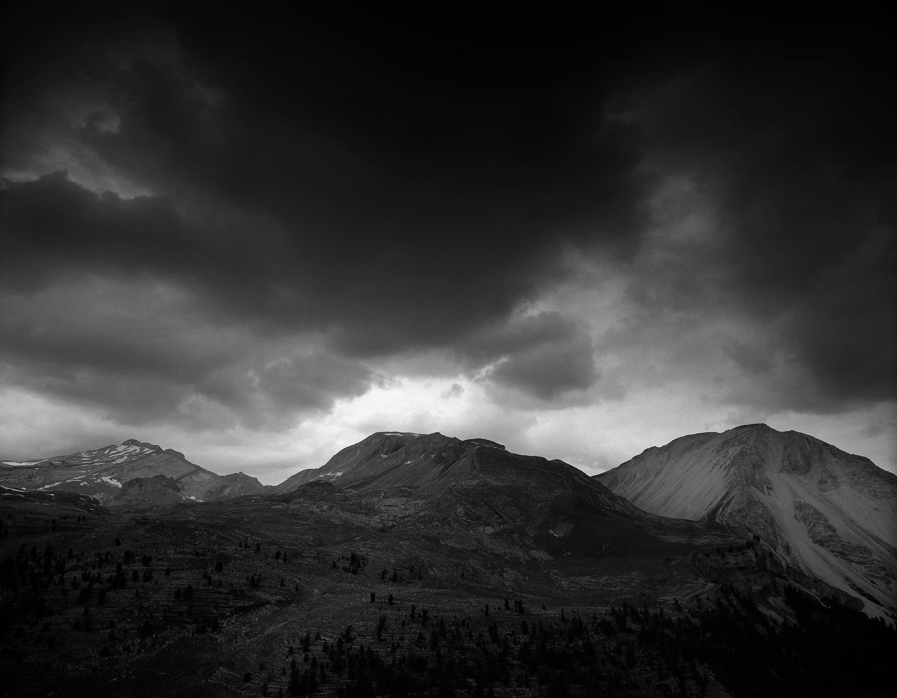 Thunderstorm Clouds, Fanes