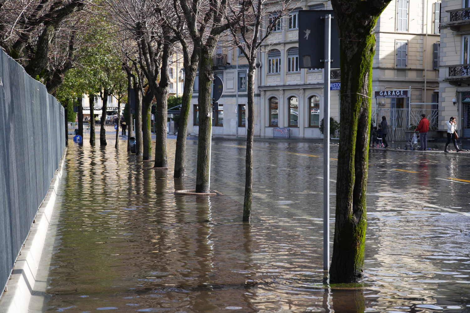 Como .. il lago in piazza