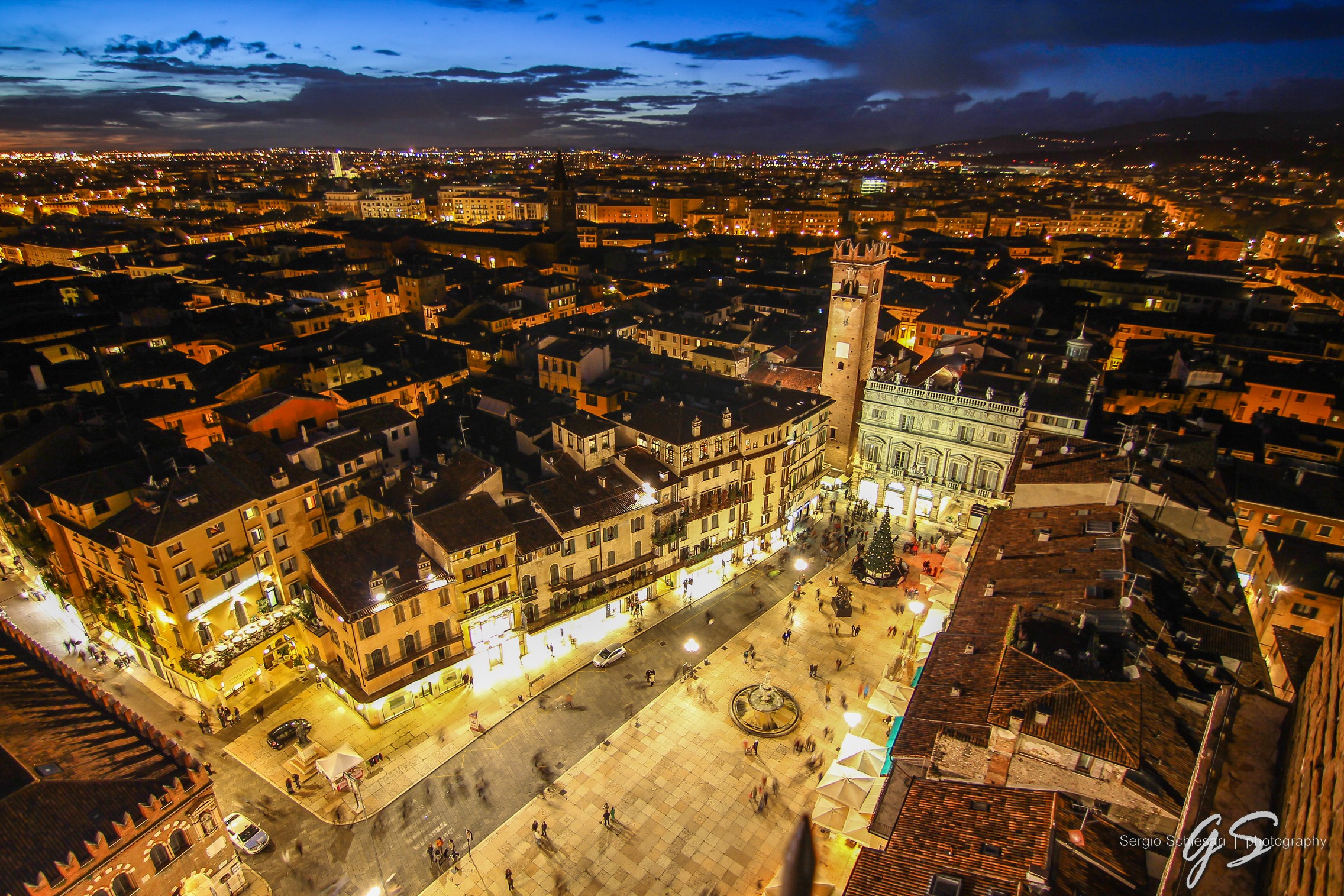 Verona - Vista dalla Torre dei Lamberti.