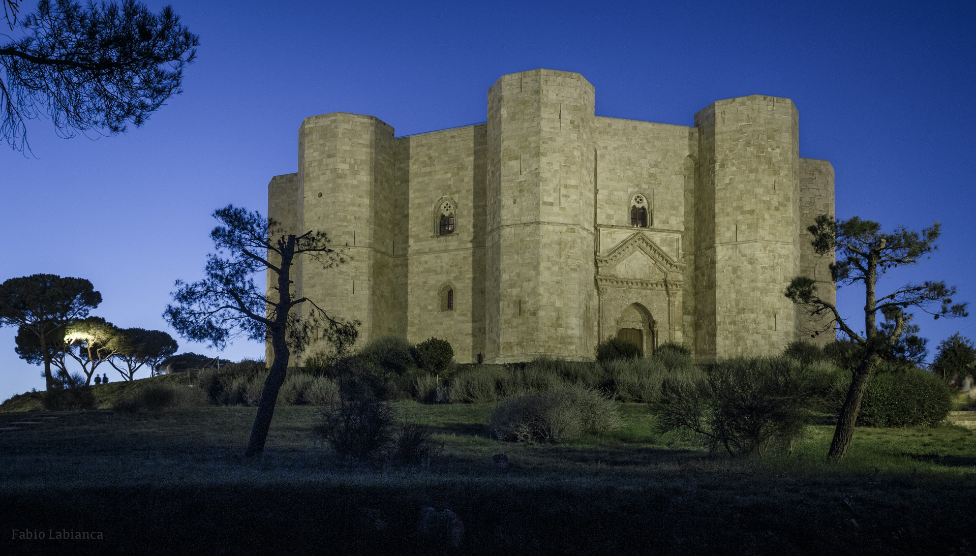 Castel del Monte 2