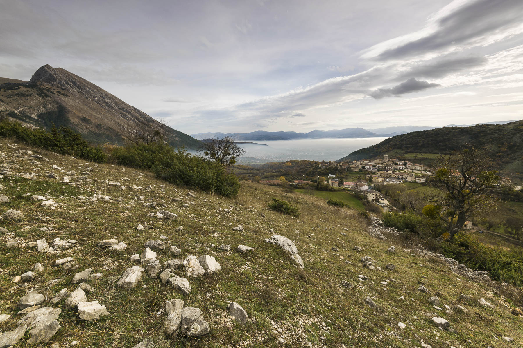 un'occhio verso Fucino