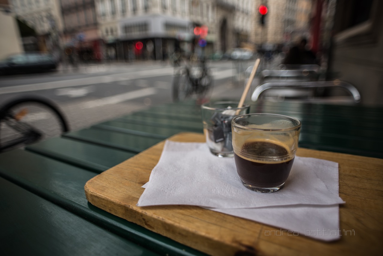 ...un petit cafè a Lione!