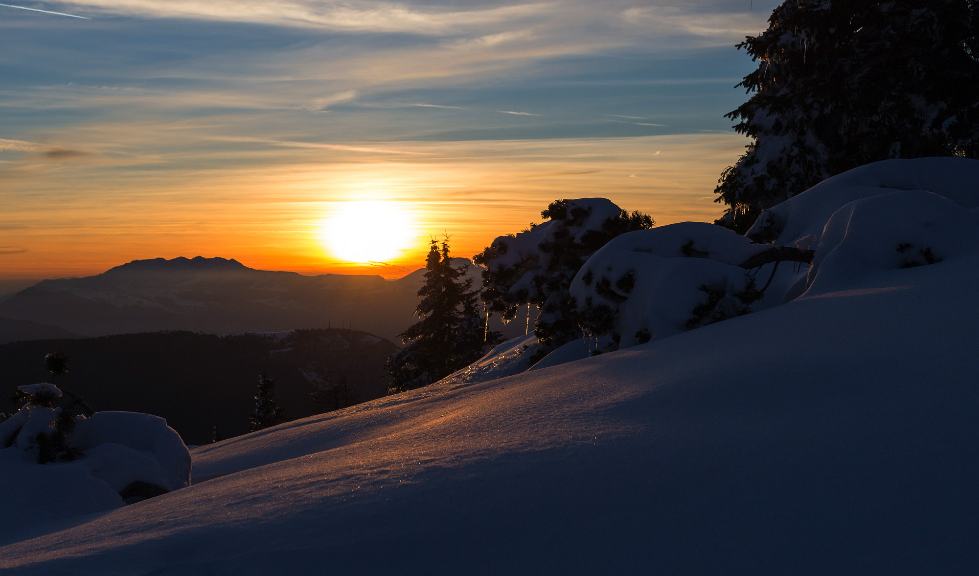 I ghiaccioli salutano il sole che li ha creati