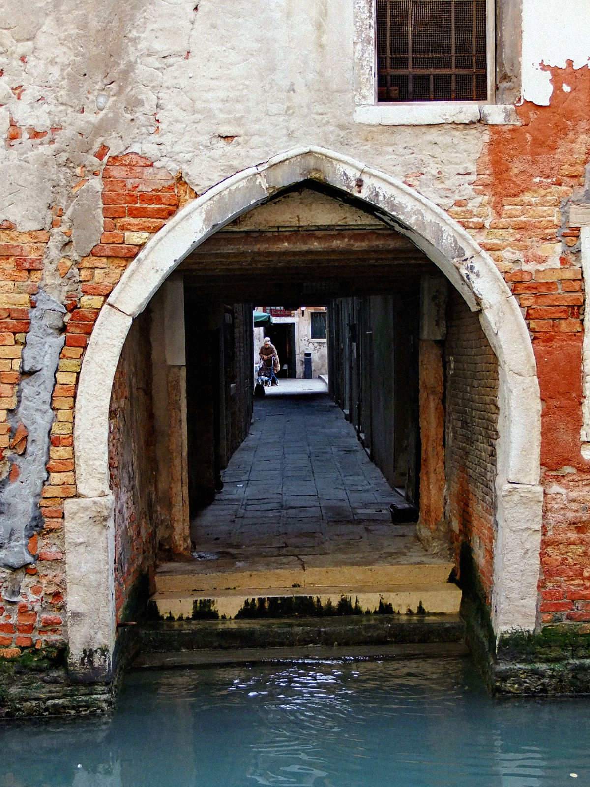 Venice is a place for old people ...