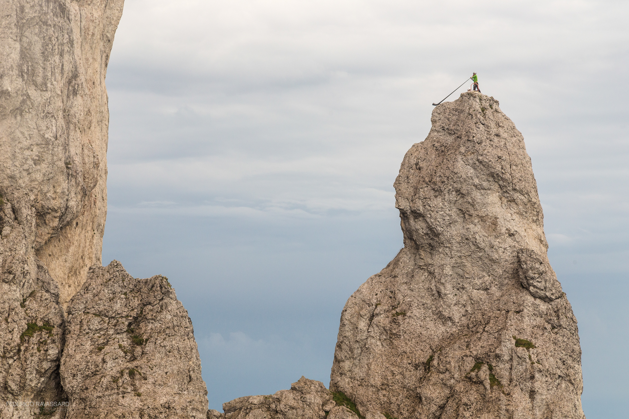 Horn on Tower Cinquantenaire