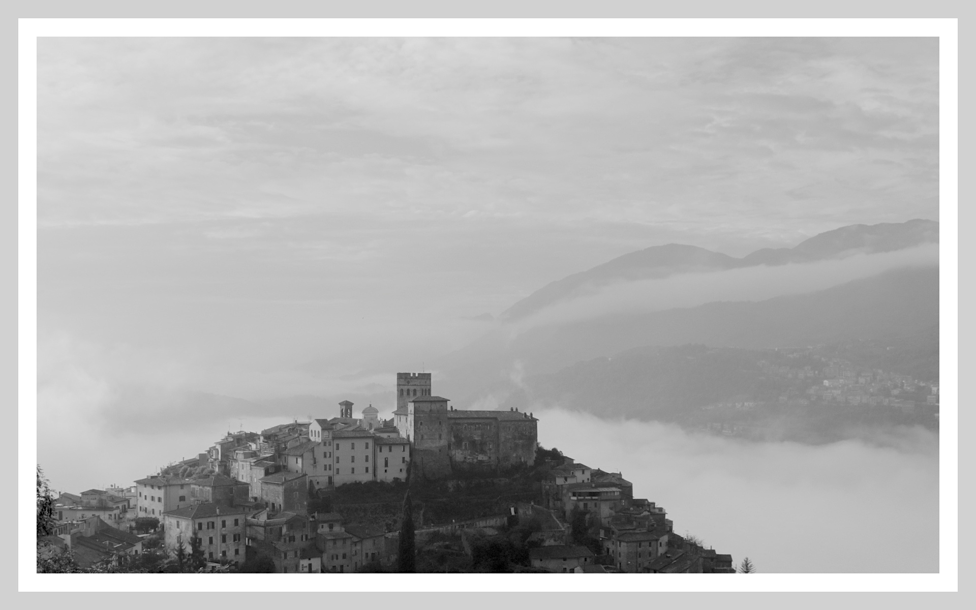 in giro...al volo dall' Autostrada...Roviano (RM )
