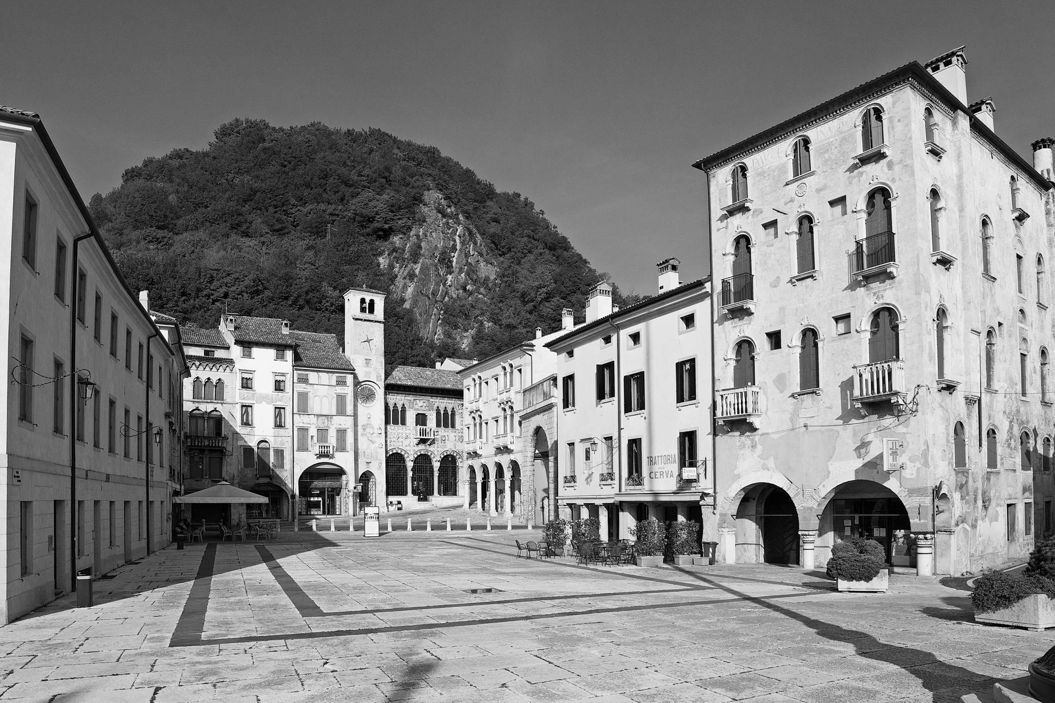 Piazza Della Cerva Vittorio Veneto