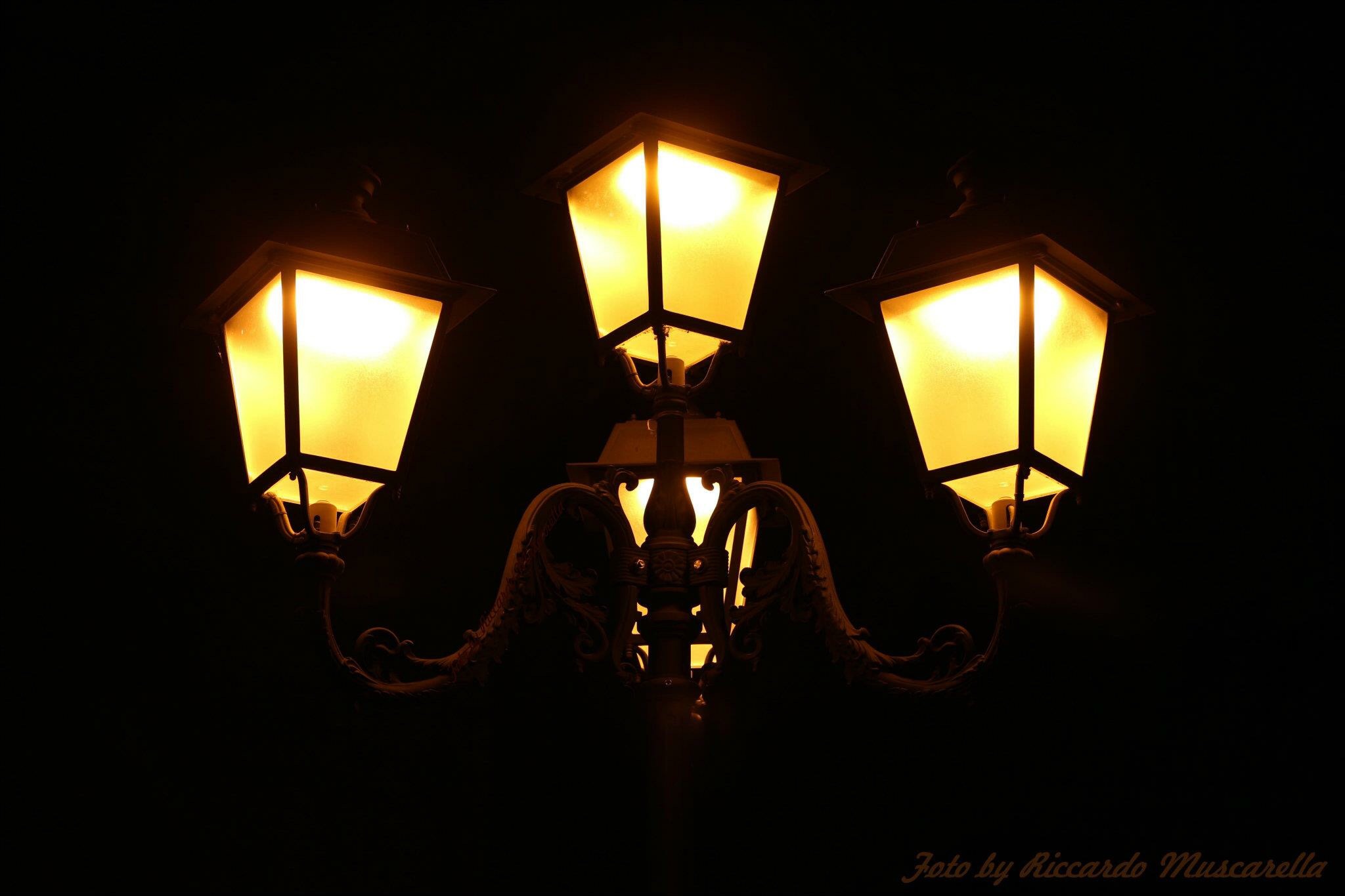 Streetlight retro