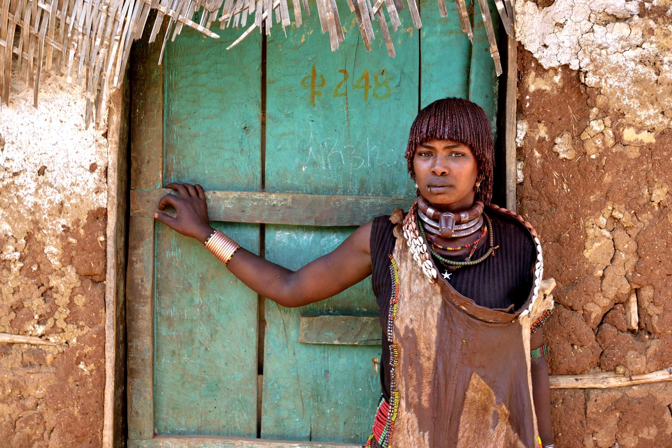 Etiopia 2015 - Ragazza Hamer al mercato di Dimeka