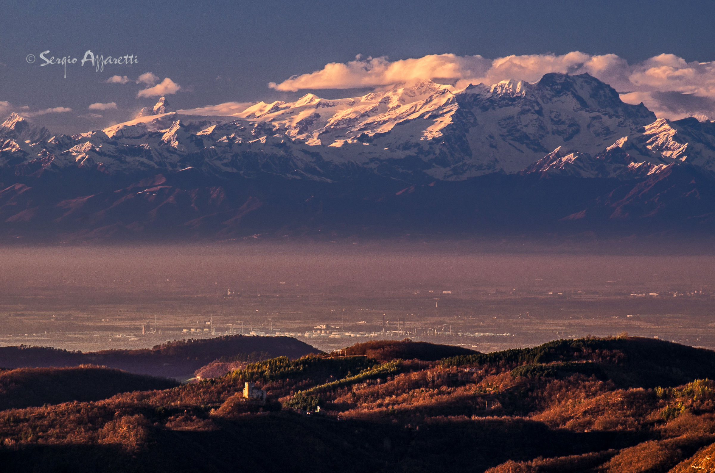 The Monte Rosa and the castle of Oramala