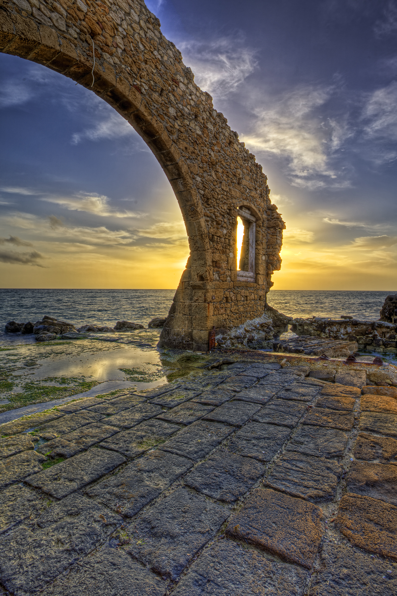 Alba alla tonnara...