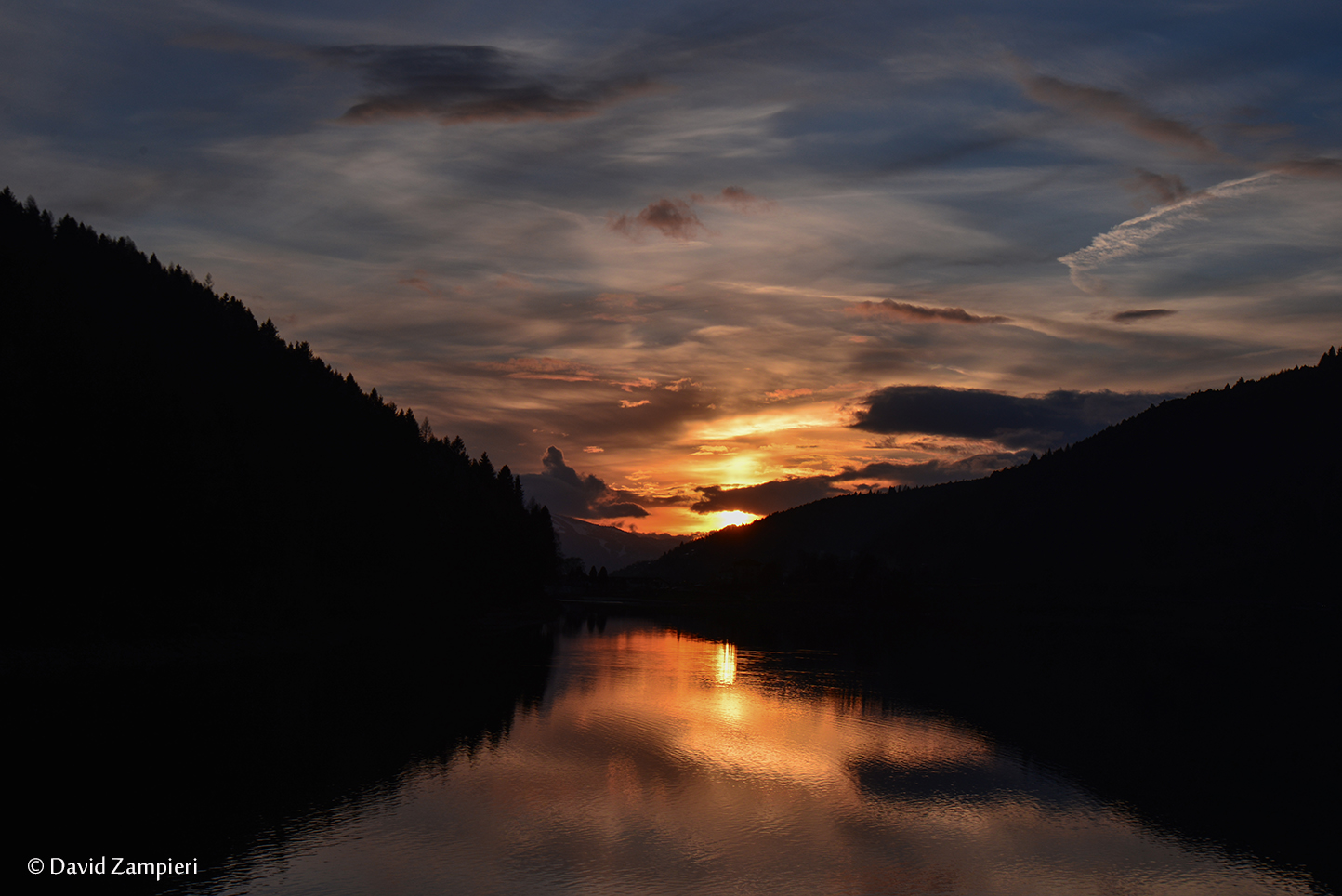Lake Baselga di Pine