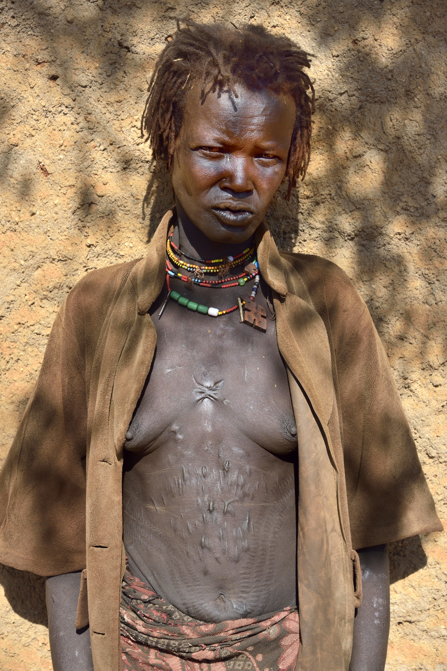 Etiopia 2015 - Donna Hamer al mercato di Dimeka