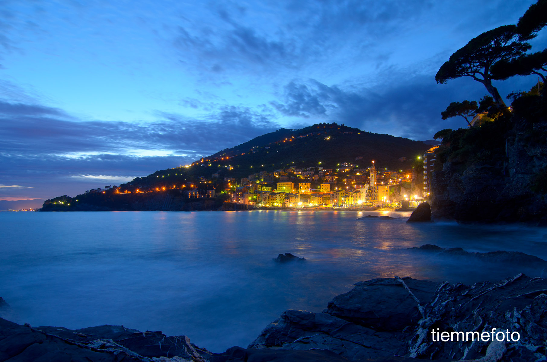 Blue hour in Sori