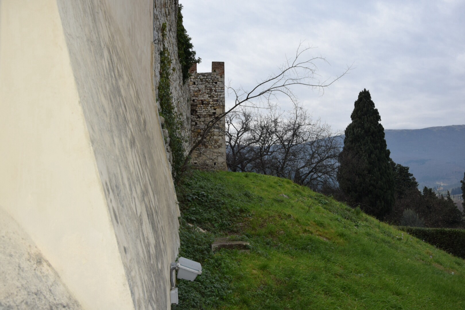 Castello di Calenzano alto