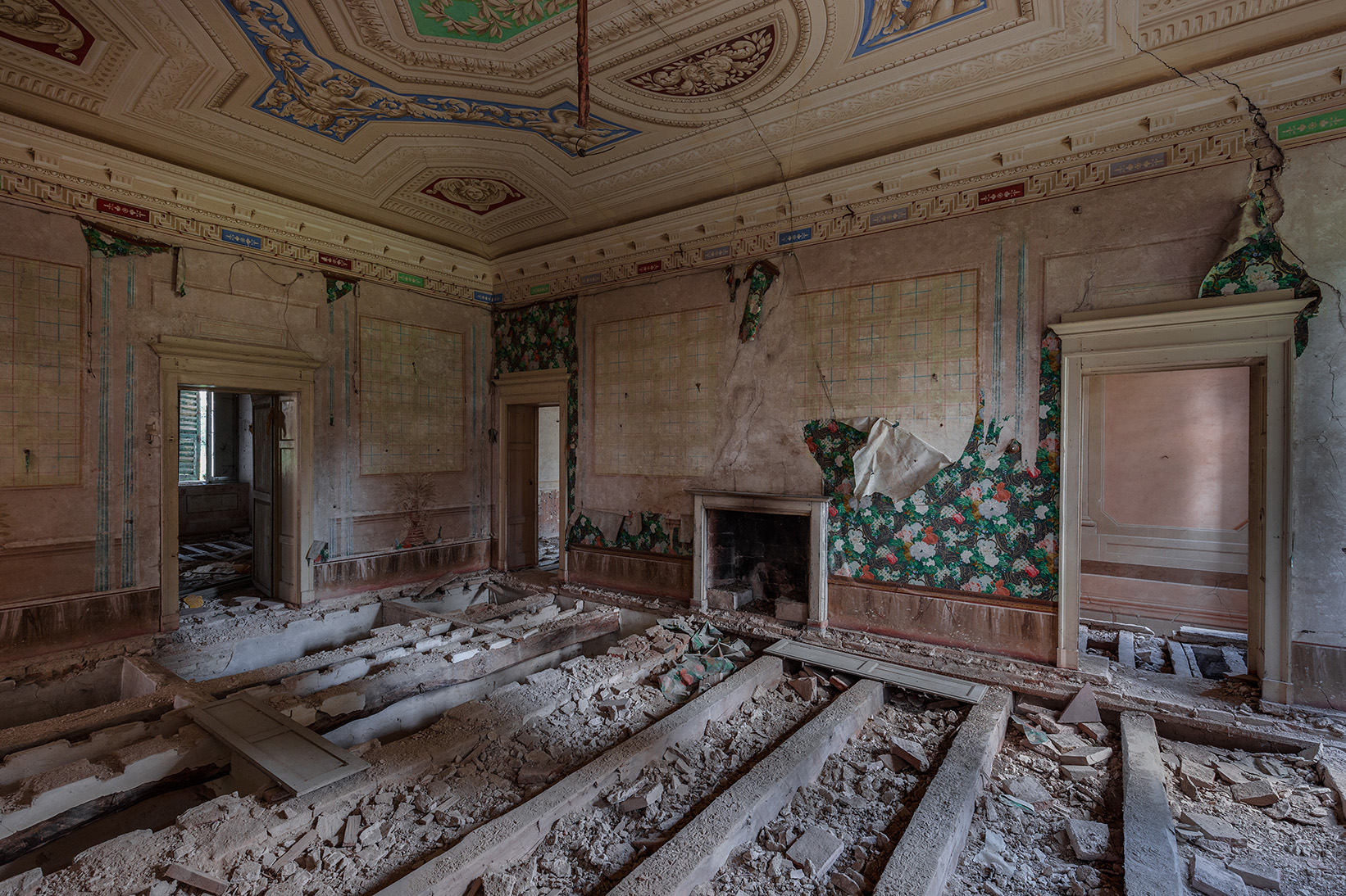 abandoned mansion