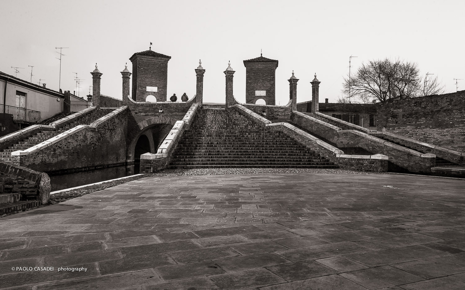 Comacchio b & w
