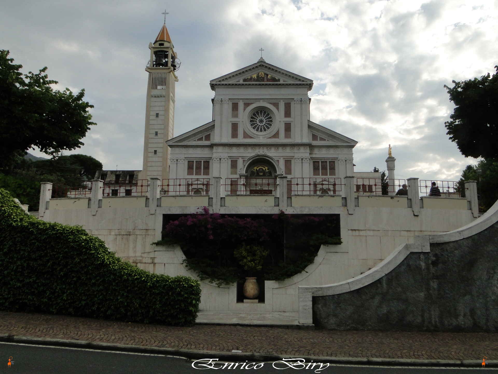 Santuario di Gesù Bambino di Praga (Arenzano)