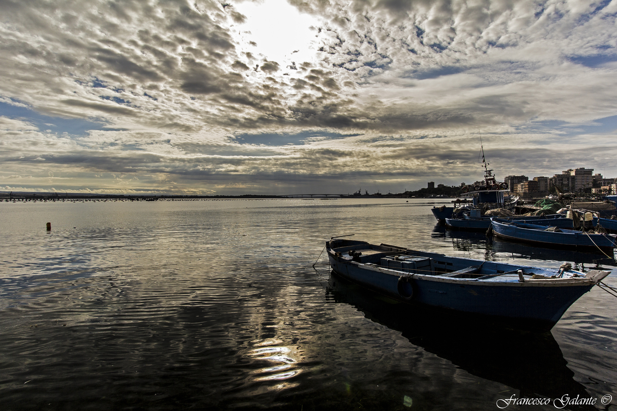 La Vecchia Taranto - Pier on the Waterfront