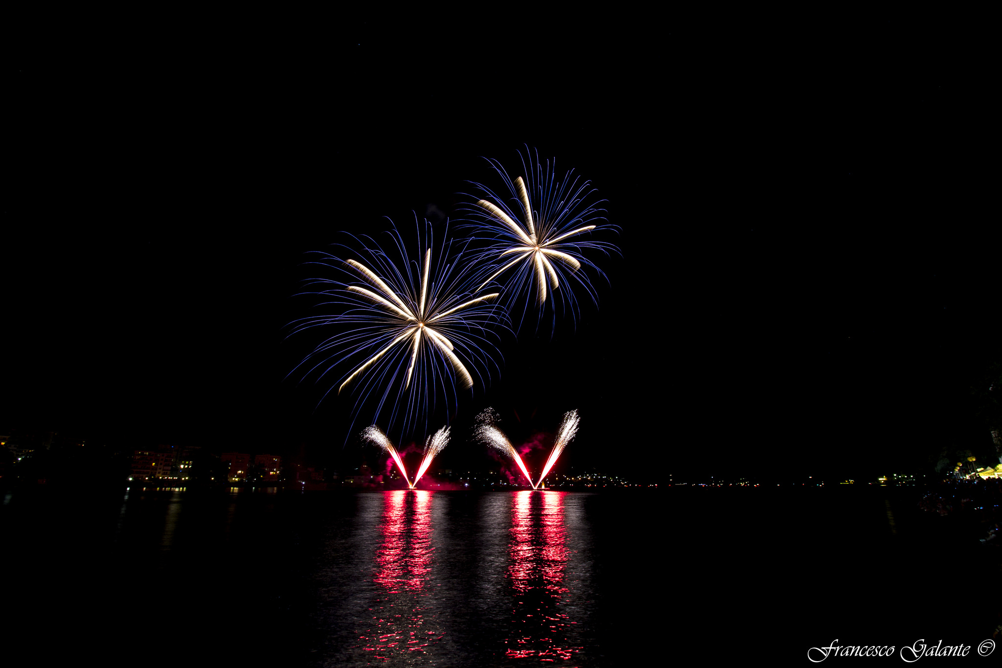 Omegna - Fireworks over Lake 2