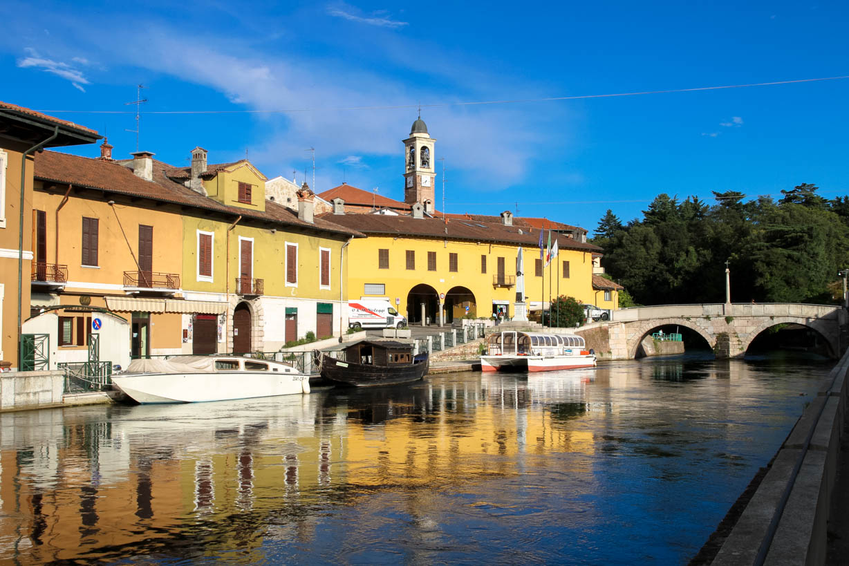 Riflessi sul naviglio