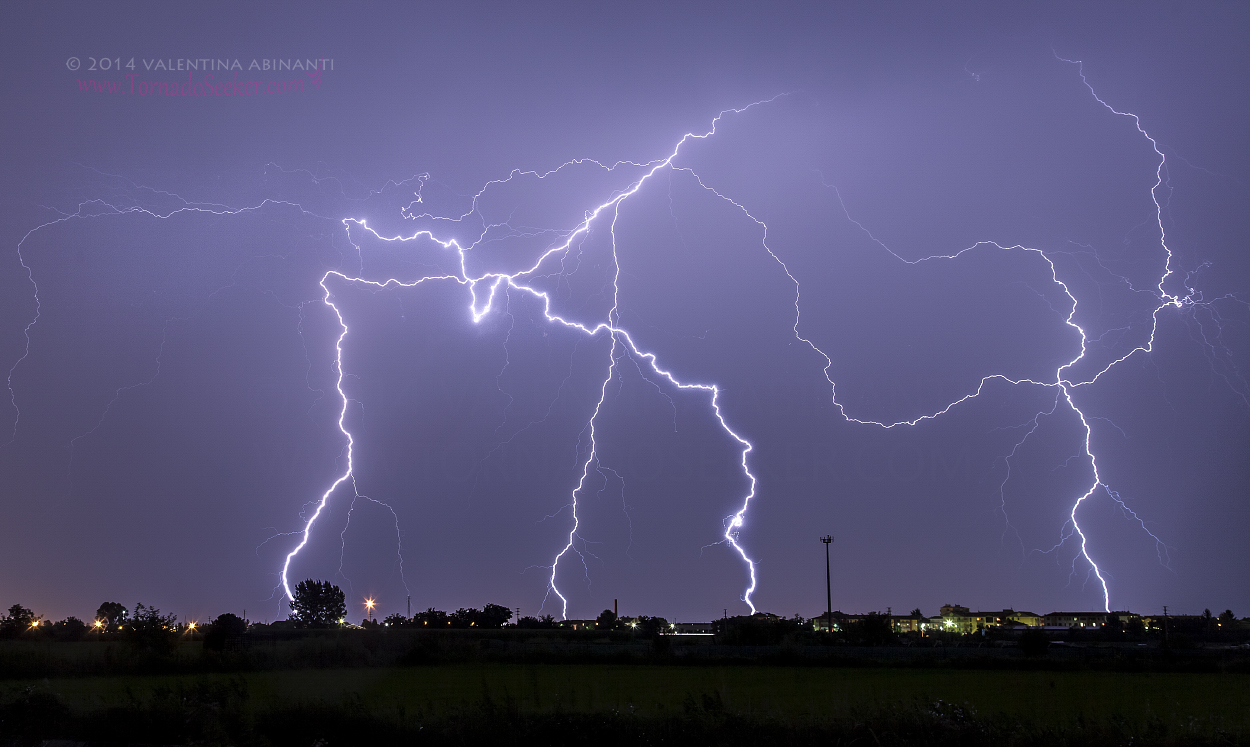 Lightning in Trecate (no)