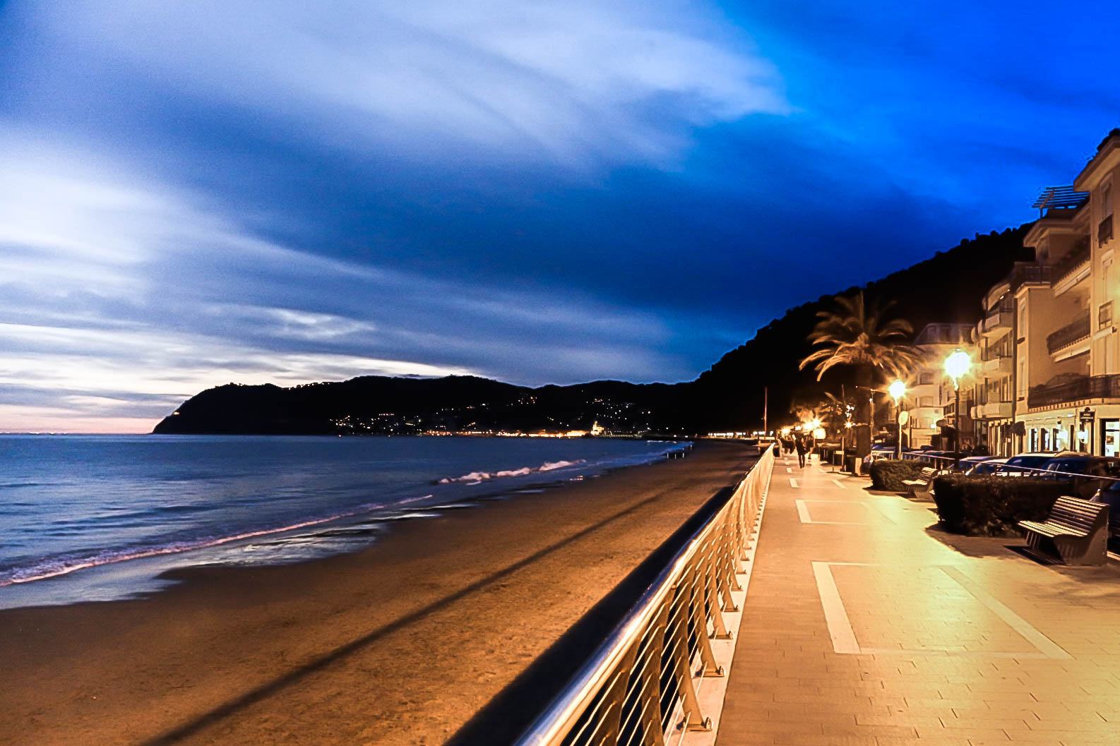 alassio to fall lights