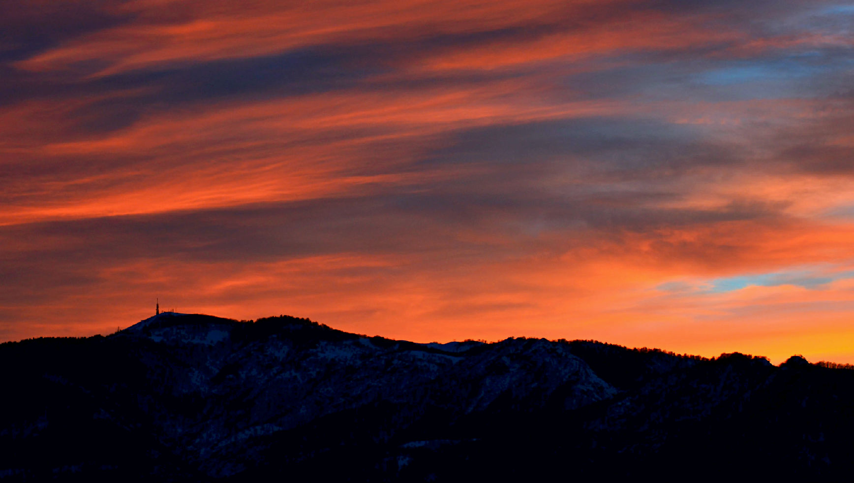 Tramonto sulla neve del Mottarone