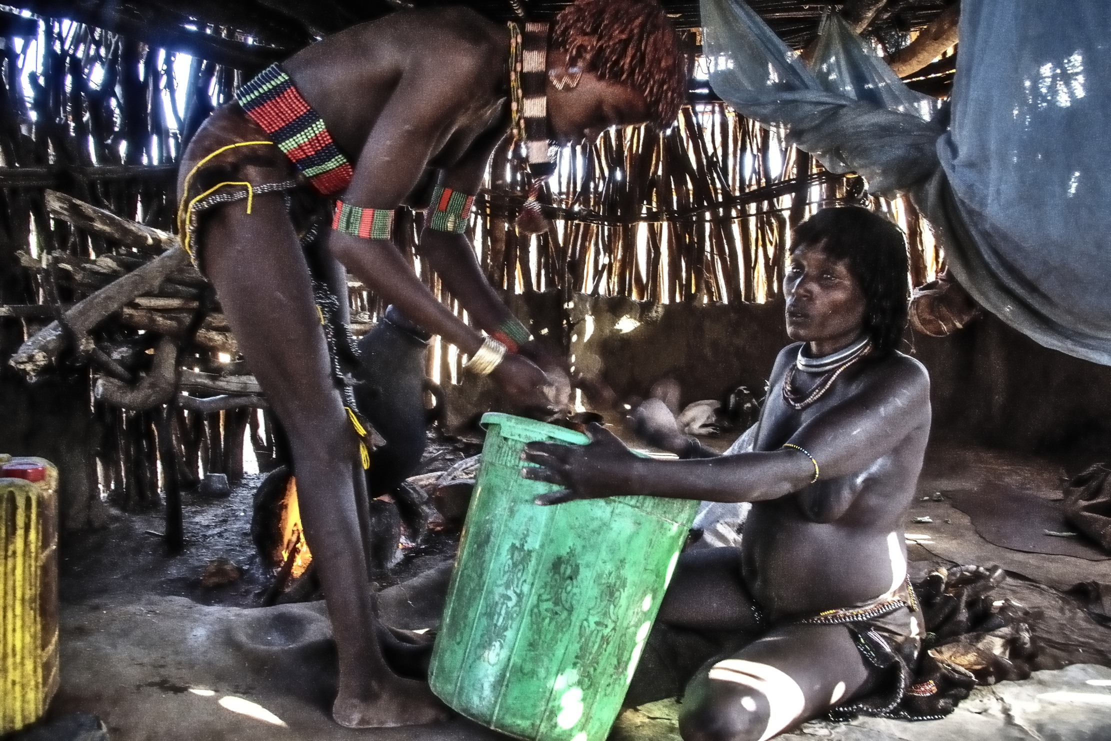 Etiopia 2015 - Nella capanna Hamer