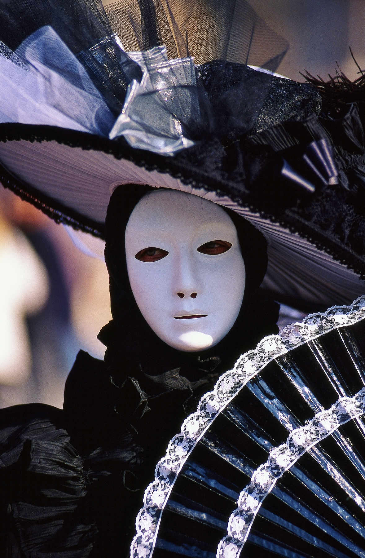 Maschera con ventaglio