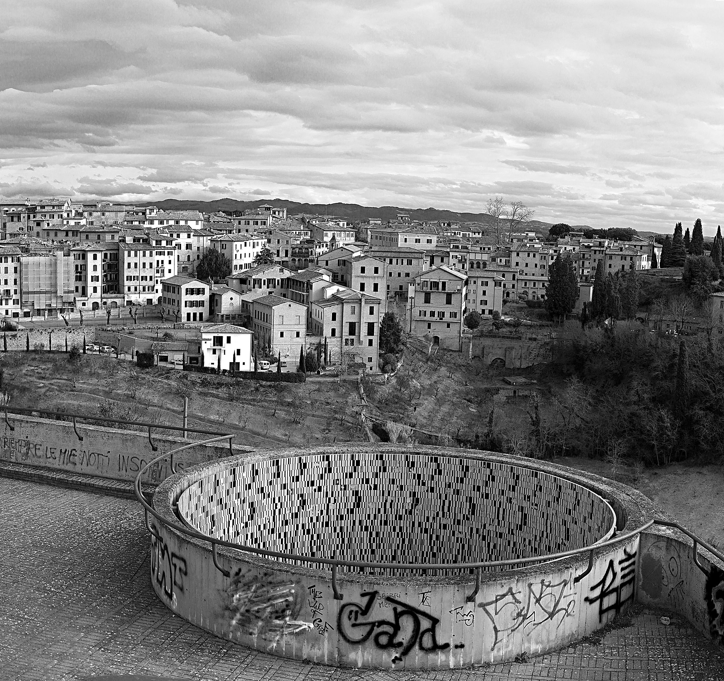 Antiquities vs modernity