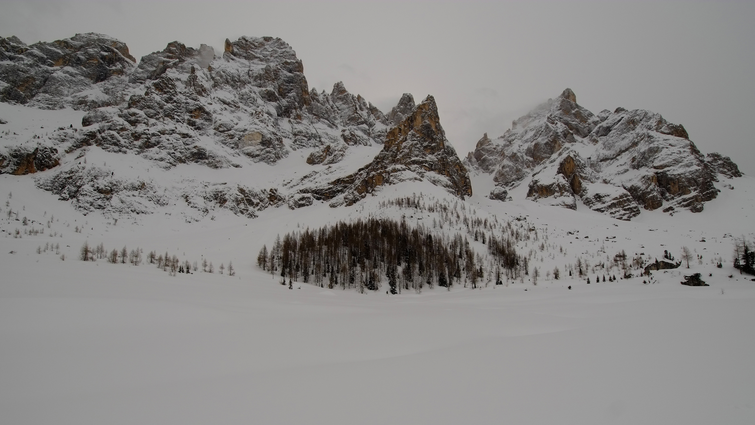 Gray panorama of the Pale