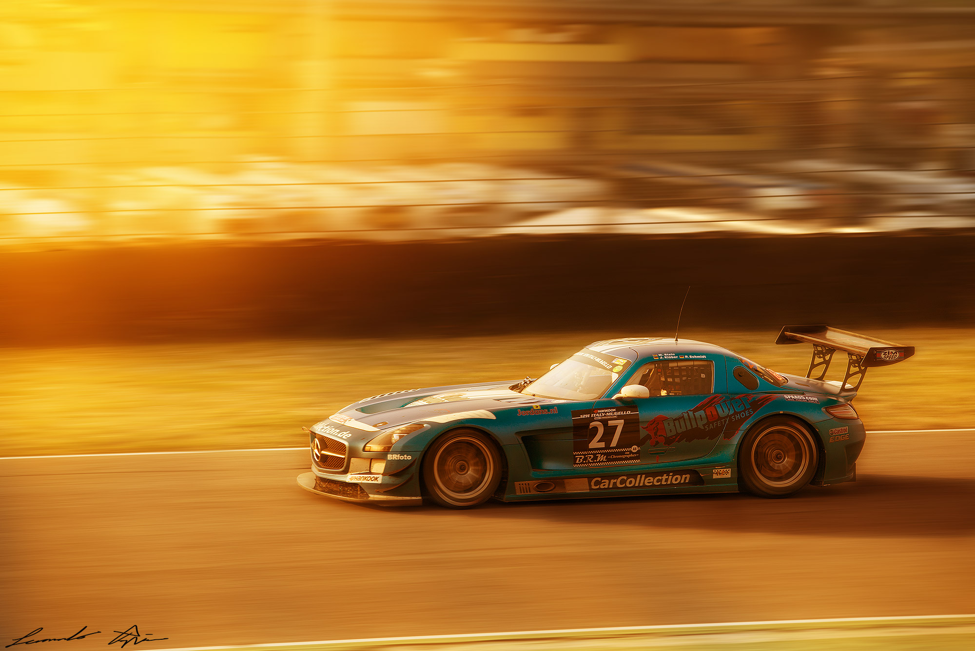 Mercedes SLS AMG GT3 #27