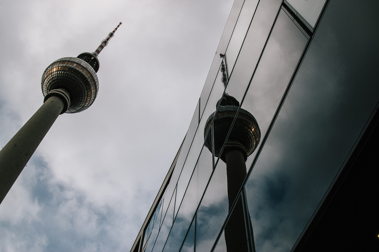 the mirror of the Berliner Fernsehturm