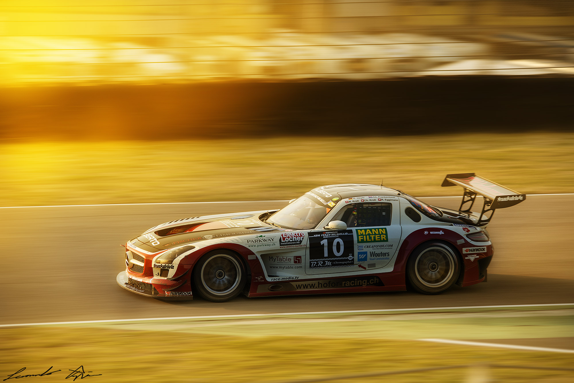 Mercedes SLS AMG GT3 #10