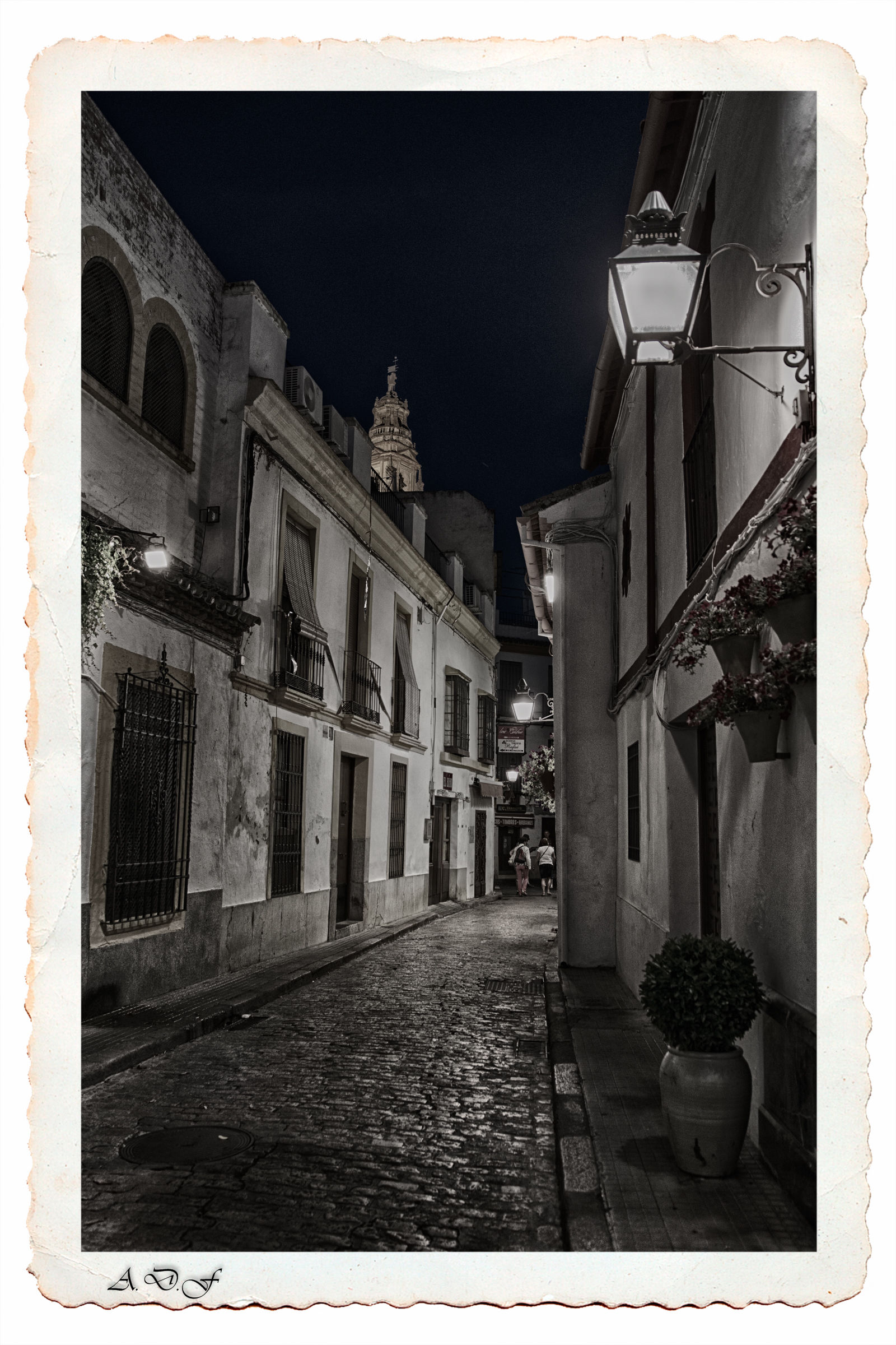 Passeggiando di sera per le vie di Cordoba