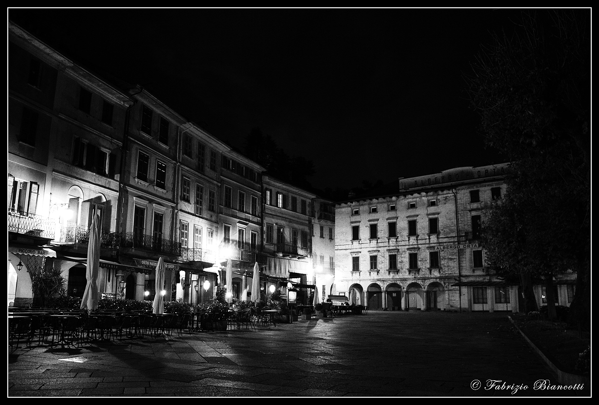 La Piazza di Orta