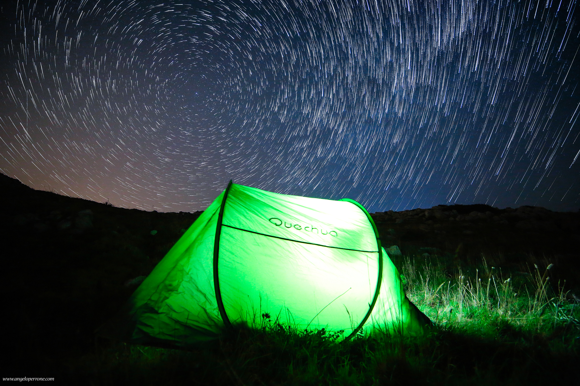 La notte ha la forma di quello che ti manca...