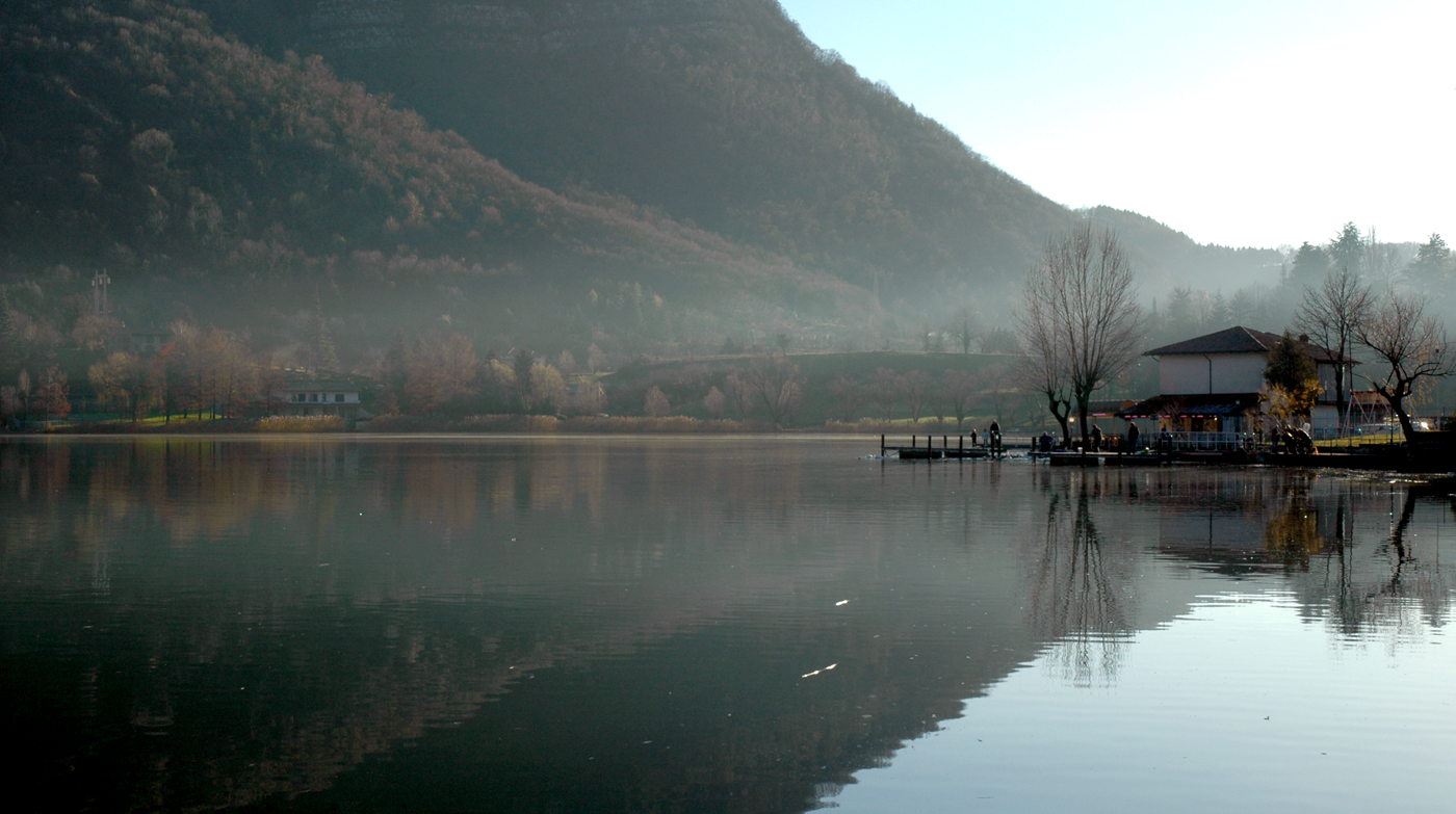luci e colori lago di endine