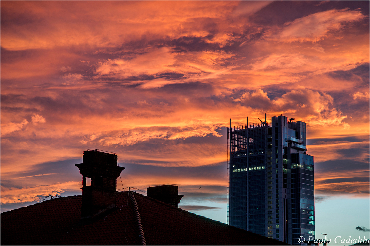 Torino, tramonto dalla finestra